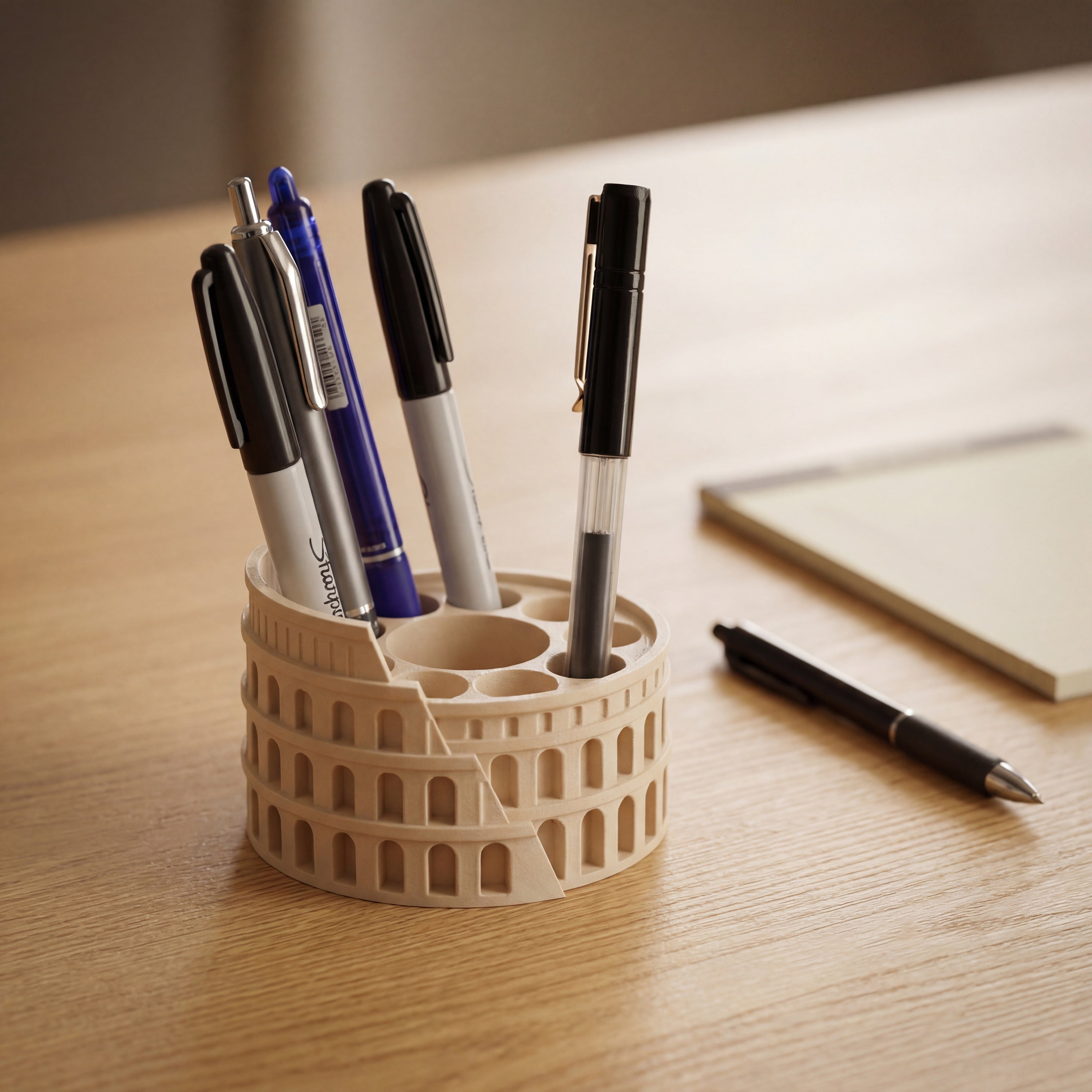 3D Printed Colosseum Pen Holder